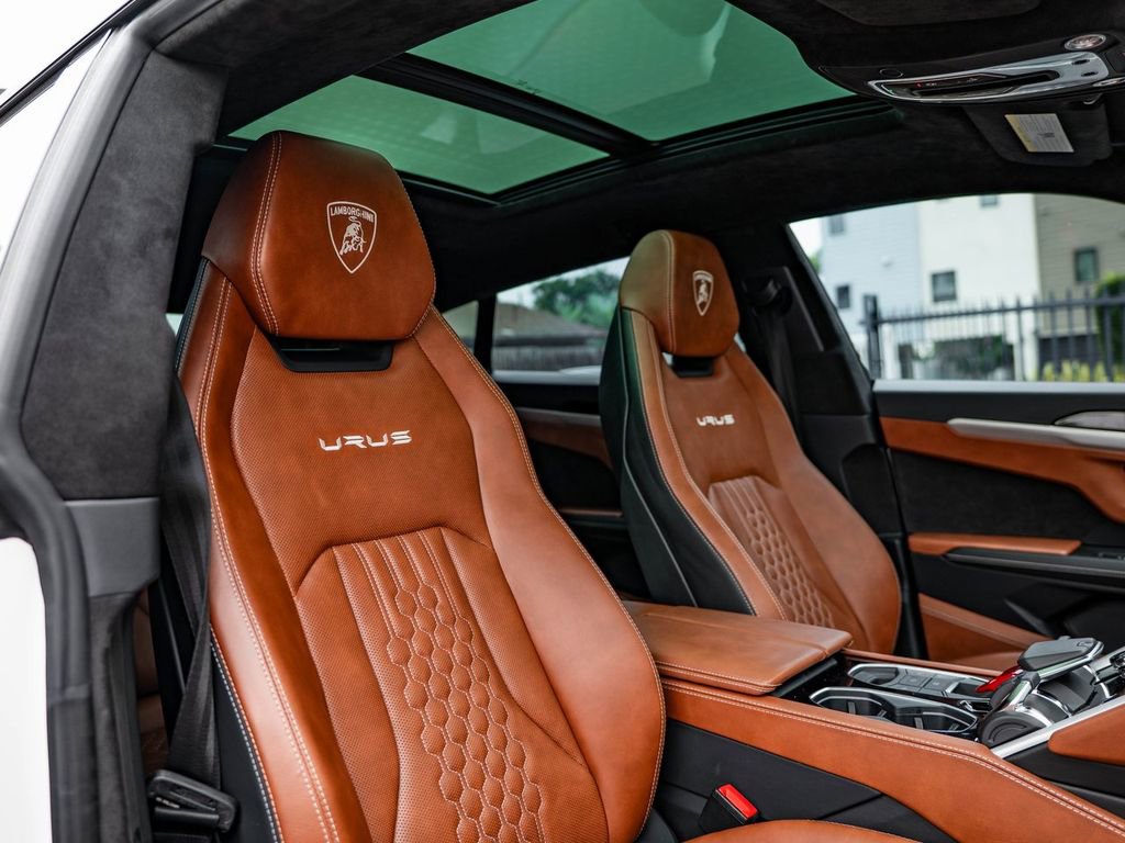 Used 2024 Lamborghini Urus S AWD/4WD image 36