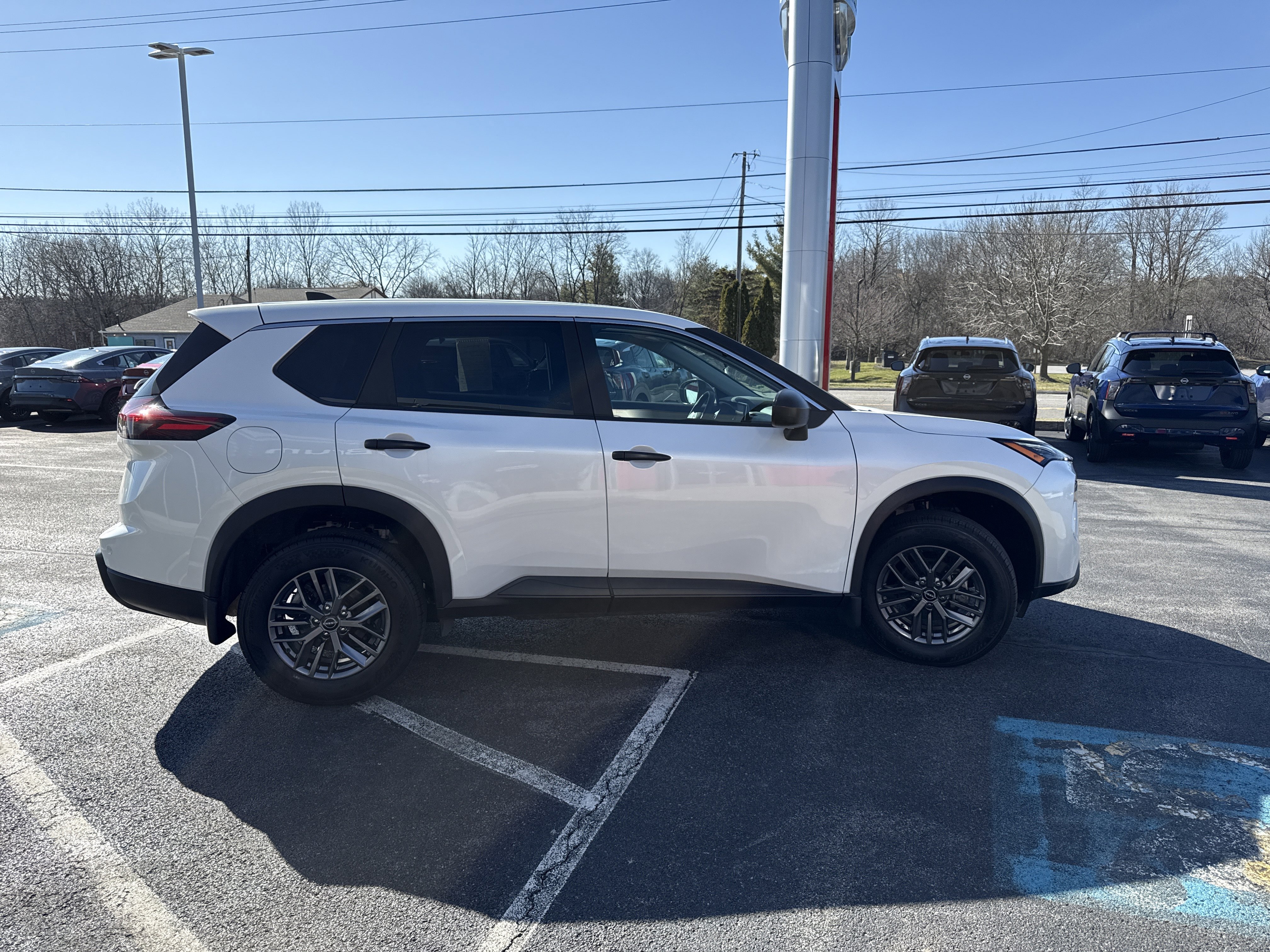 Certified 2024 Nissan Rogue S image 14