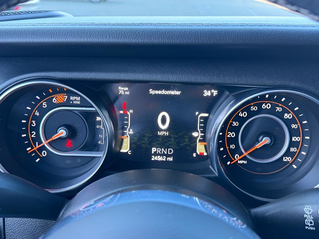 Used 2021 Jeep Wrangler Unlimited Sahara image 7