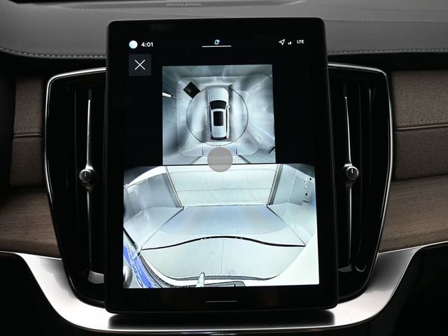 New 2026 Volvo XC90 B6 Ultra w/ Protection Package image 22