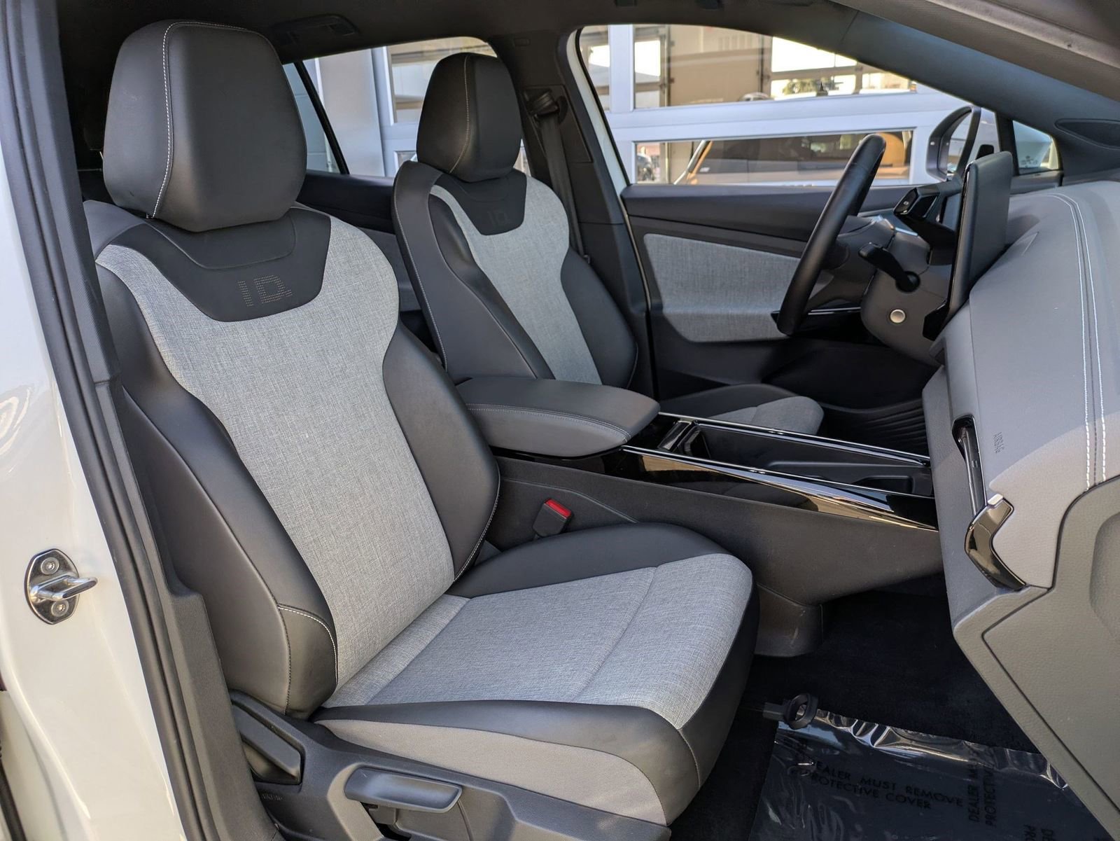 Used 2023 Volkswagen ID.4 Pro image 27