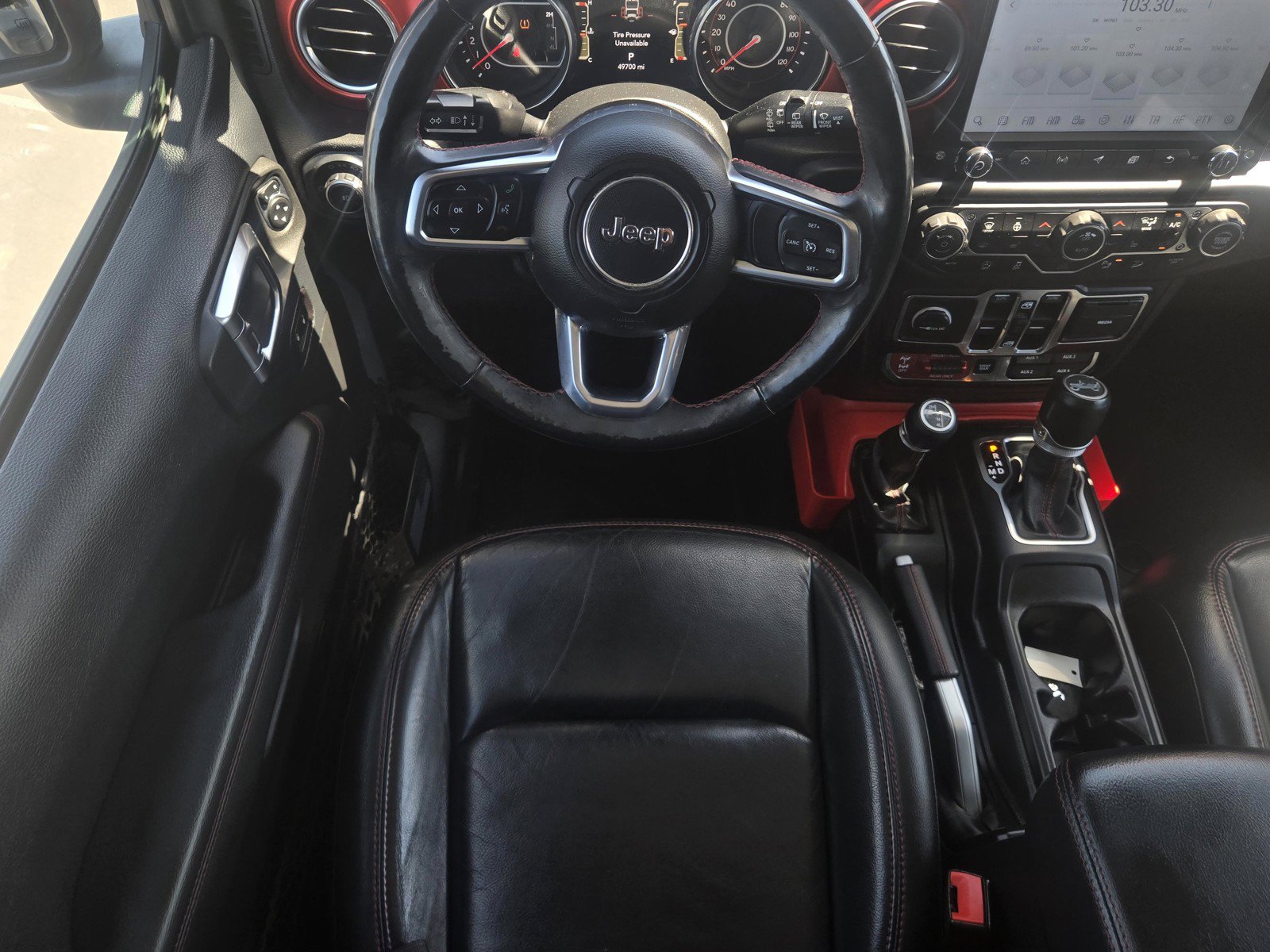 Used 2018 Jeep Wrangler Unlimited Rubicon w/ Dual Top Group AWD/4WD image 9