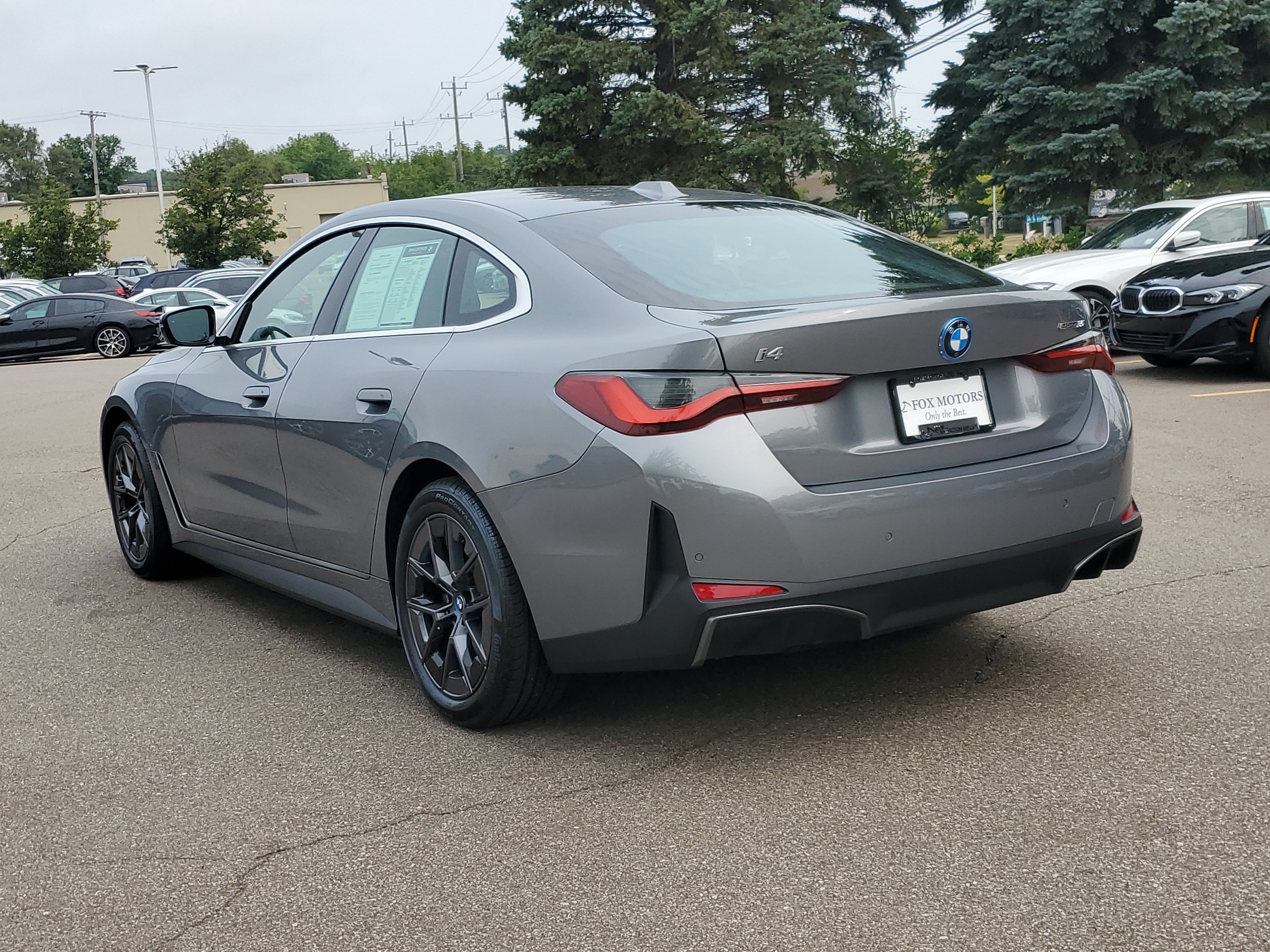 Used 2023 BMW i4 eDrive35 w/ Premium Package RWD image 3