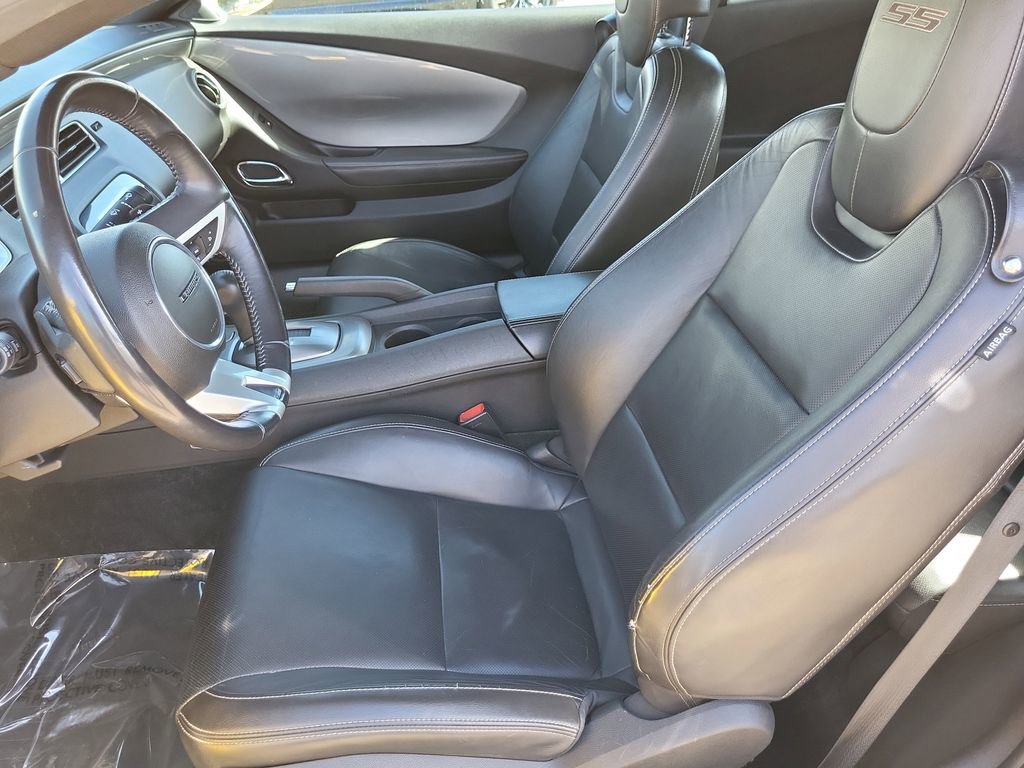 Used 2010 Chevrolet Camaro SS image 11