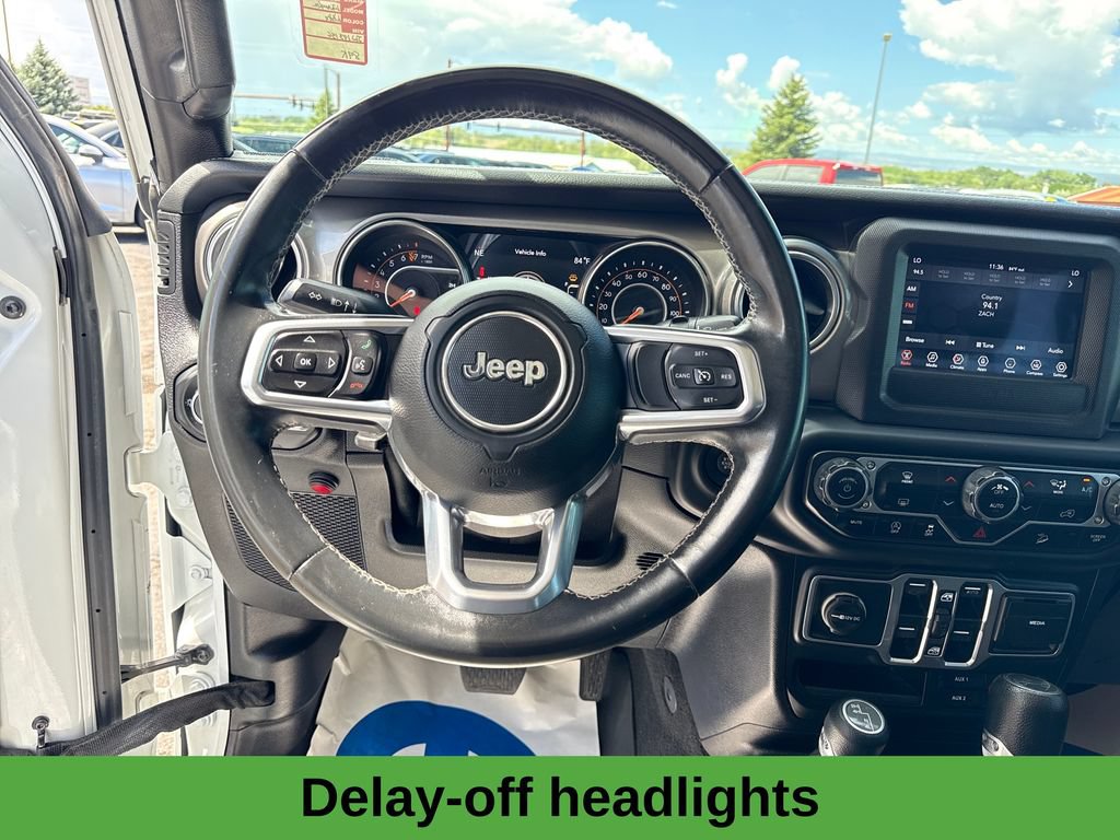 Used 2018 Jeep Wrangler Unlimited Sahara w/ LED Lighting Group AWD/4WD image 15