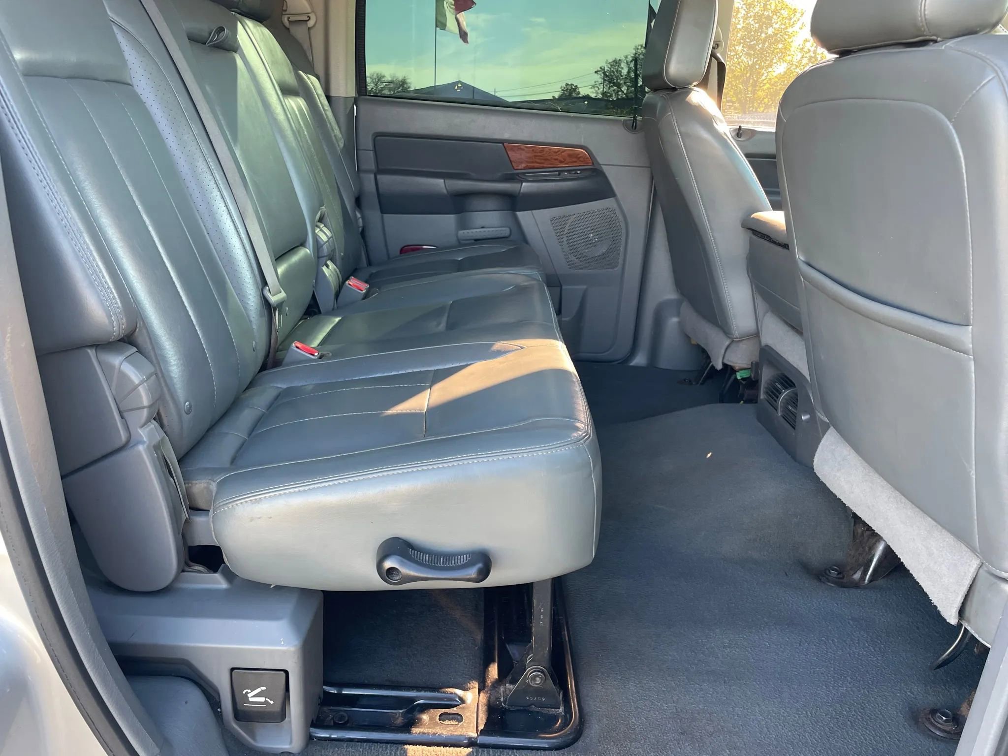 Used 2007 Dodge Ram 2500 Truck Laramie image 13