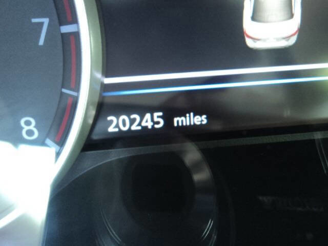 Used 2024 Nissan Sentra SV image 11