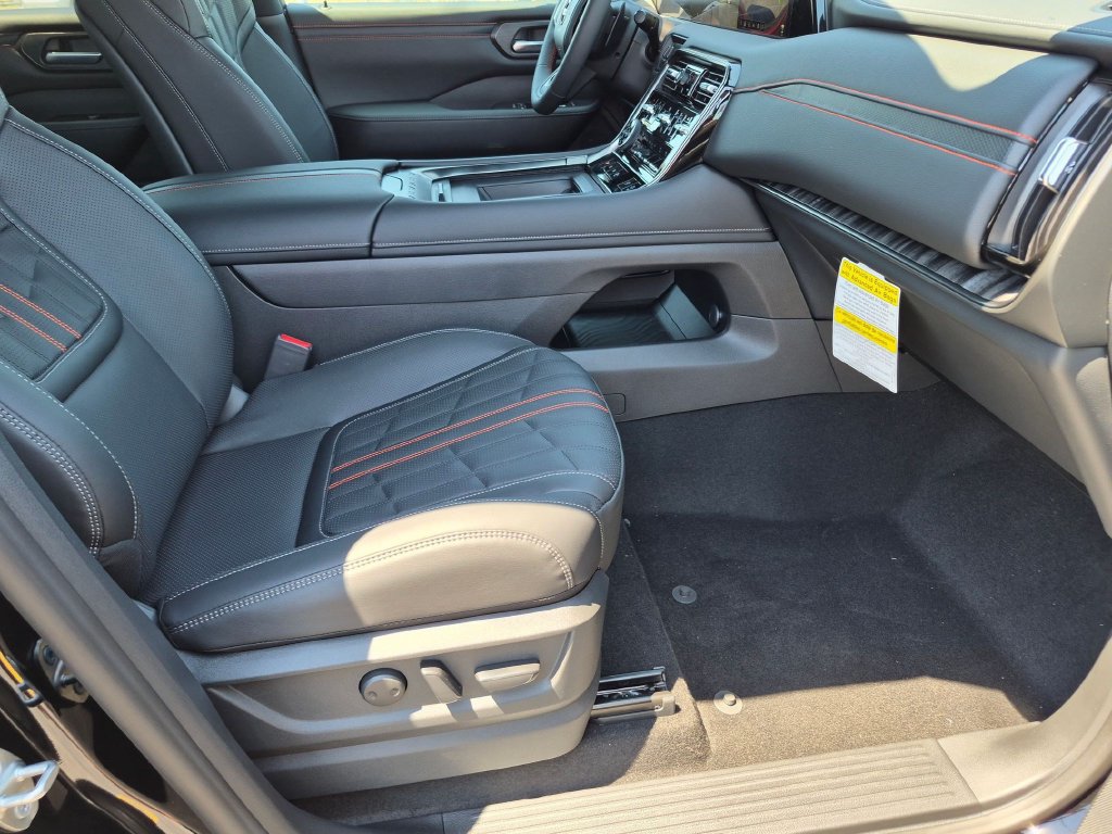 New 2026 Nissan Armada PRO-4X w/ Captain's Chari Seat Package AWD/4WD image 29