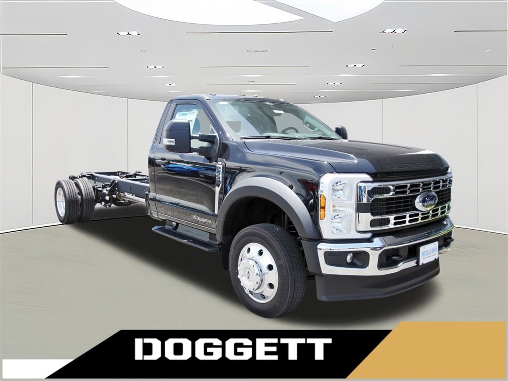 New 2025 Ford F550 2WD Regular Cab Super Duty w/ XLT Value Package