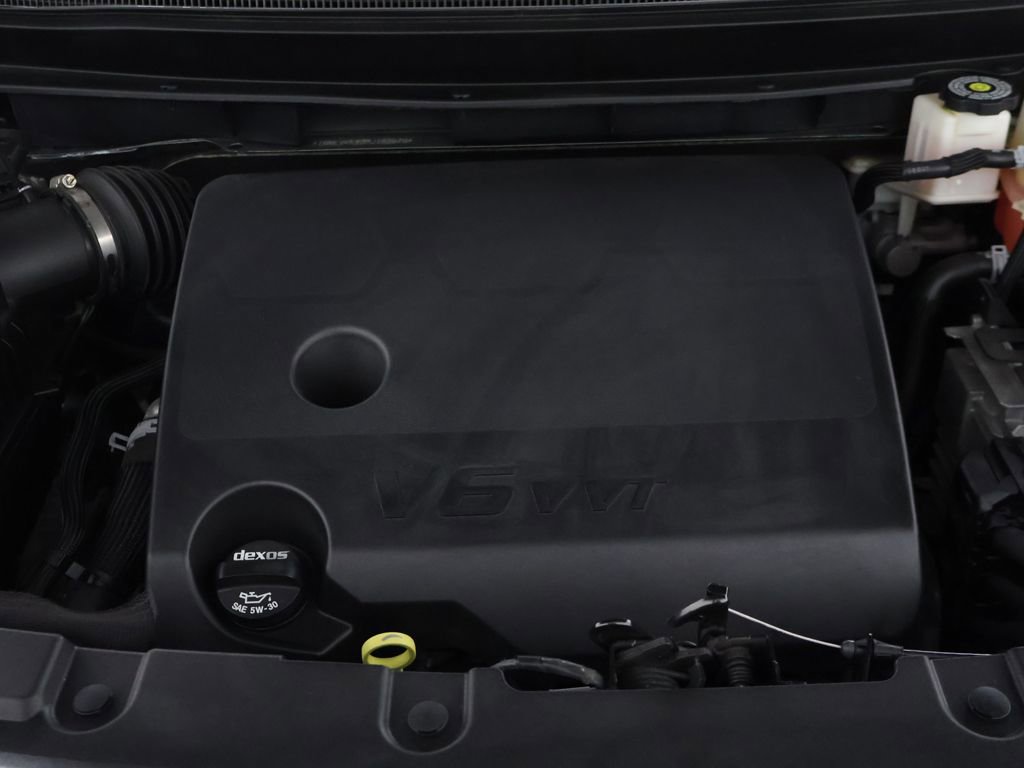 Used 2023 Chevrolet Traverse Premier w/ Redline Edition AWD/4WD image 24