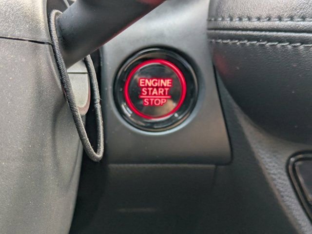 Used 2025 Honda HR-V LX image 26