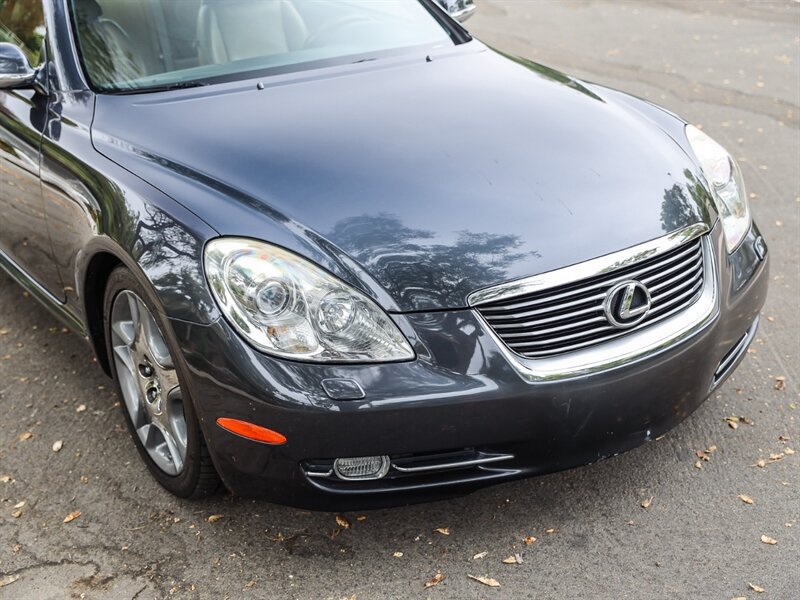 Used 2007 Lexus SC 430 Convertible RWD image 9