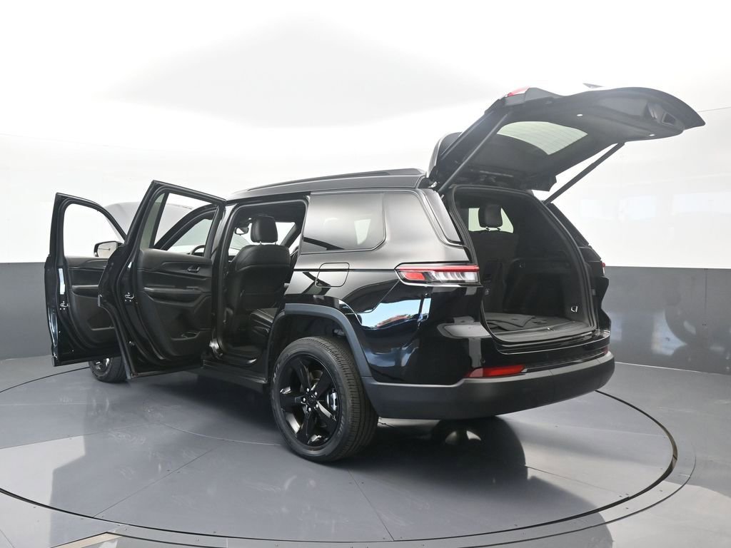 Used 2024 Jeep Grand Cherokee L Altitude image 78