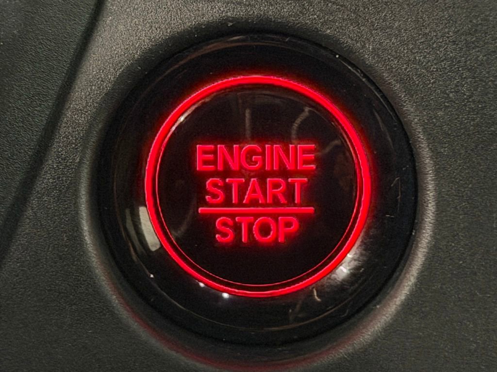 Used 2024 Honda Pilot Sport image 27