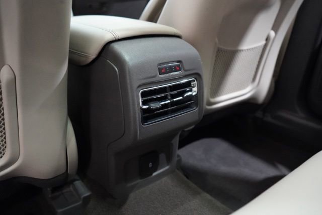 Used 2022 Lincoln Corsair Reserve w/ Equipment Group 201A AWD/4WD image 32