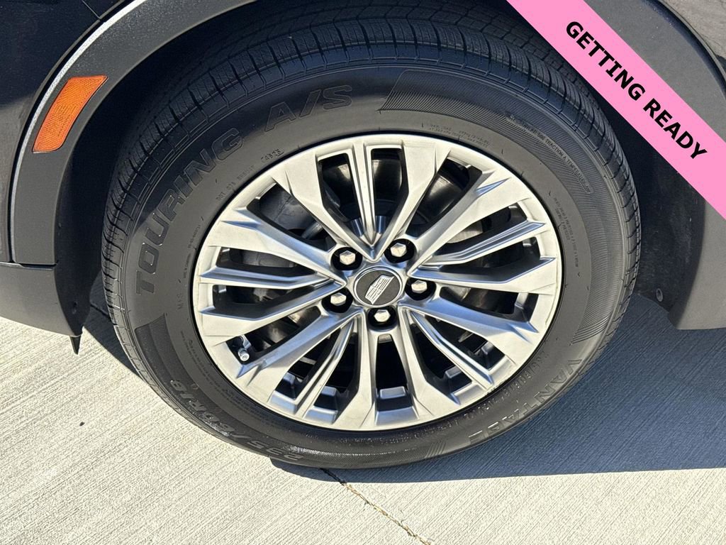 Used 2024 Cadillac XT4 Premium Luxury image 30