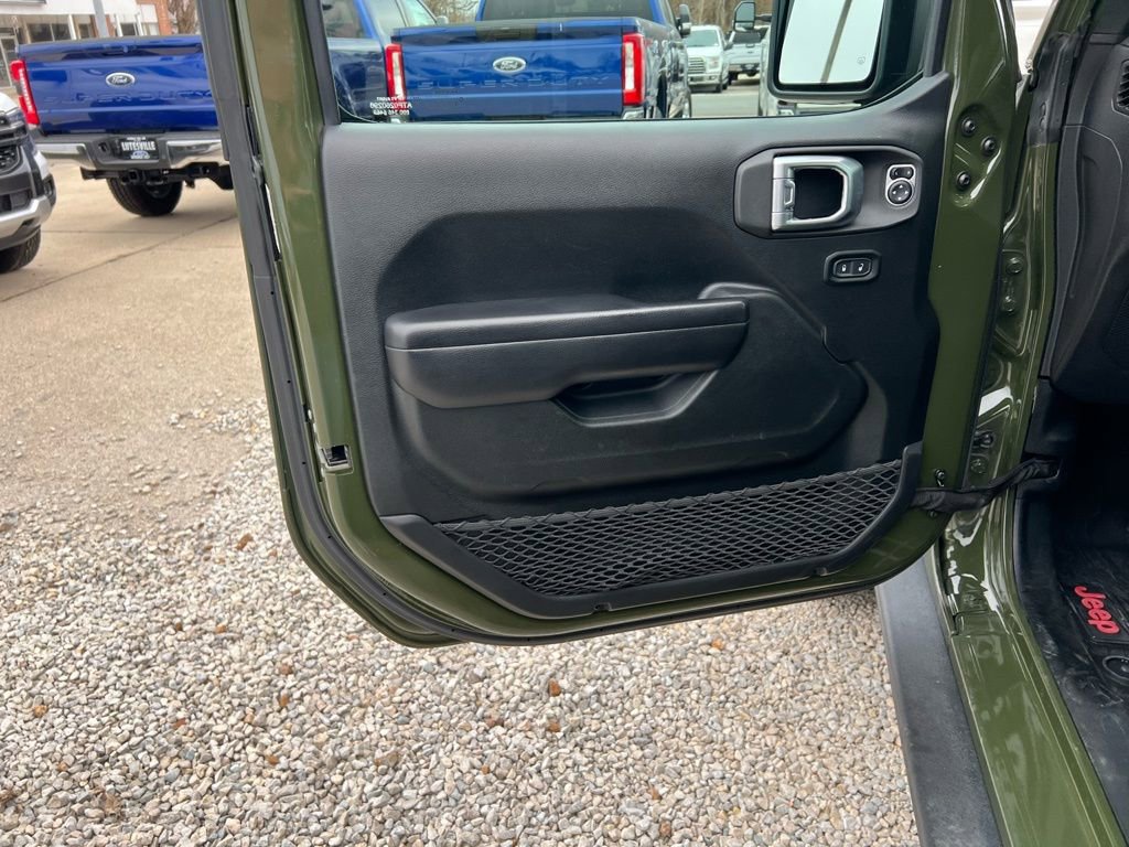 Used 2020 Jeep Wrangler Unlimited Sport S image 11