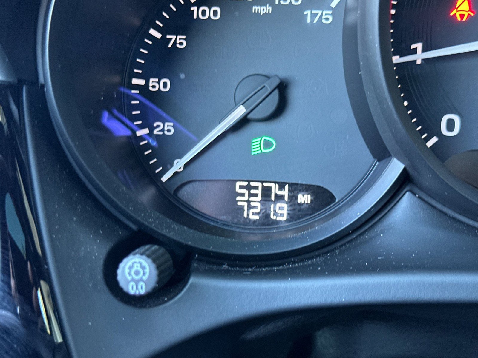 Used 2025 Porsche Macan image 25