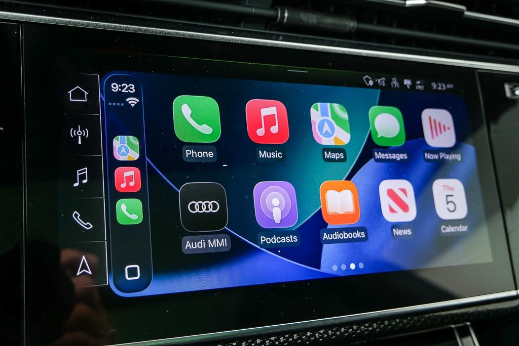 Used 2023 Audi SQ8 Prestige image 16