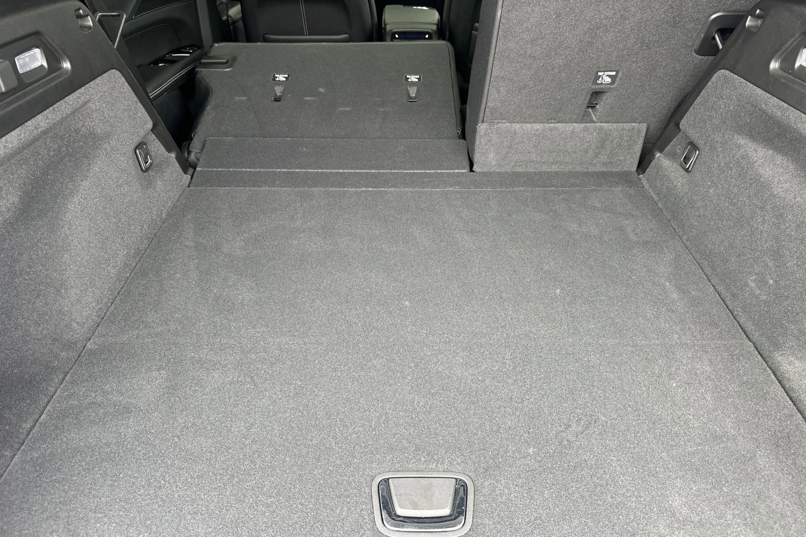 Used 2025 Cadillac Lyriq Sport image 14