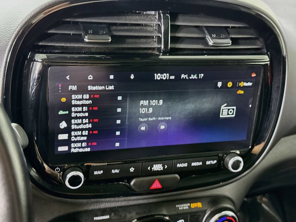 Certified 2025 Kia Soul GT-Line FWD image 7