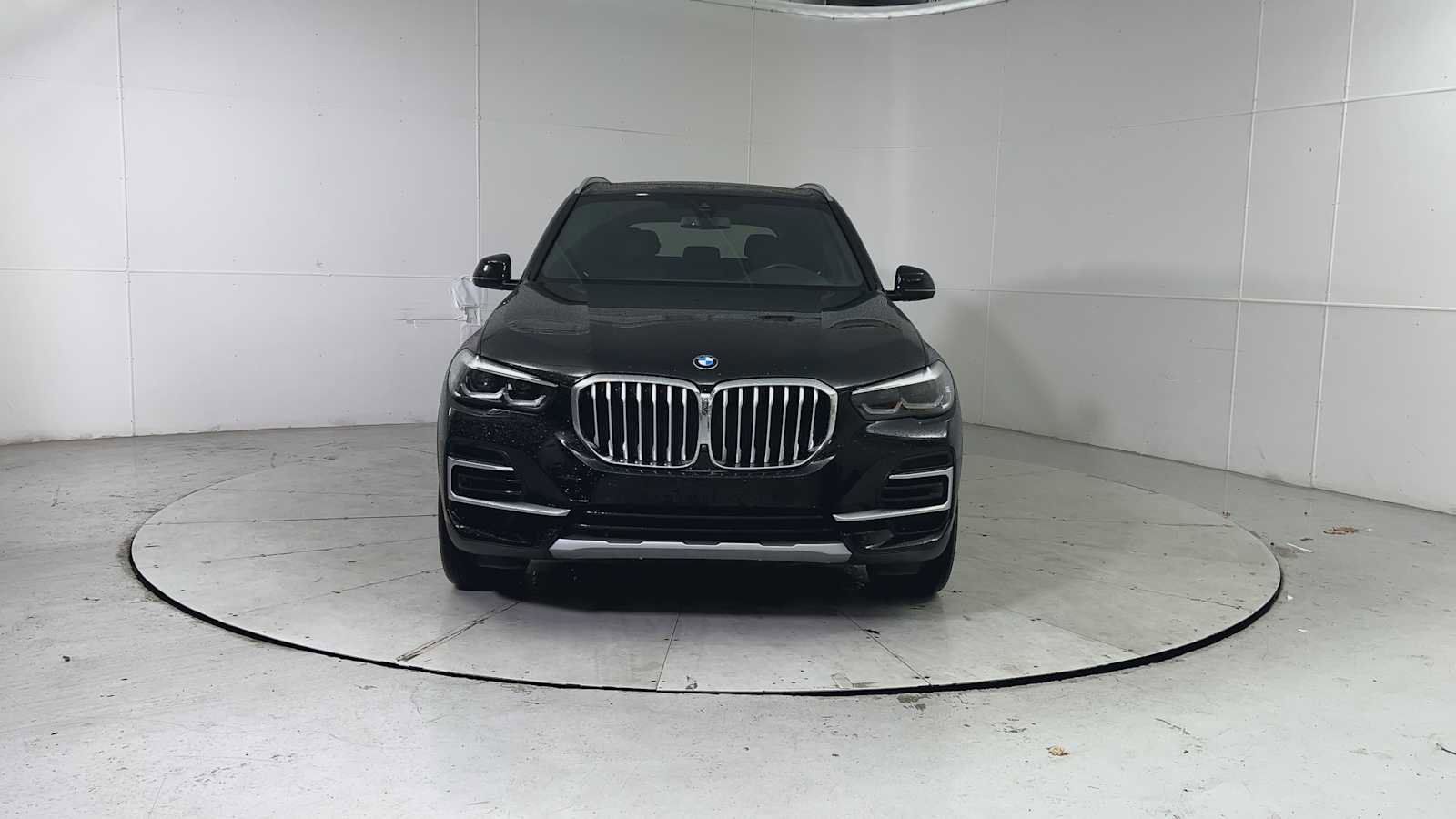 Used 2023 BMW X5 xDrive40i w/ Premium Package image 7