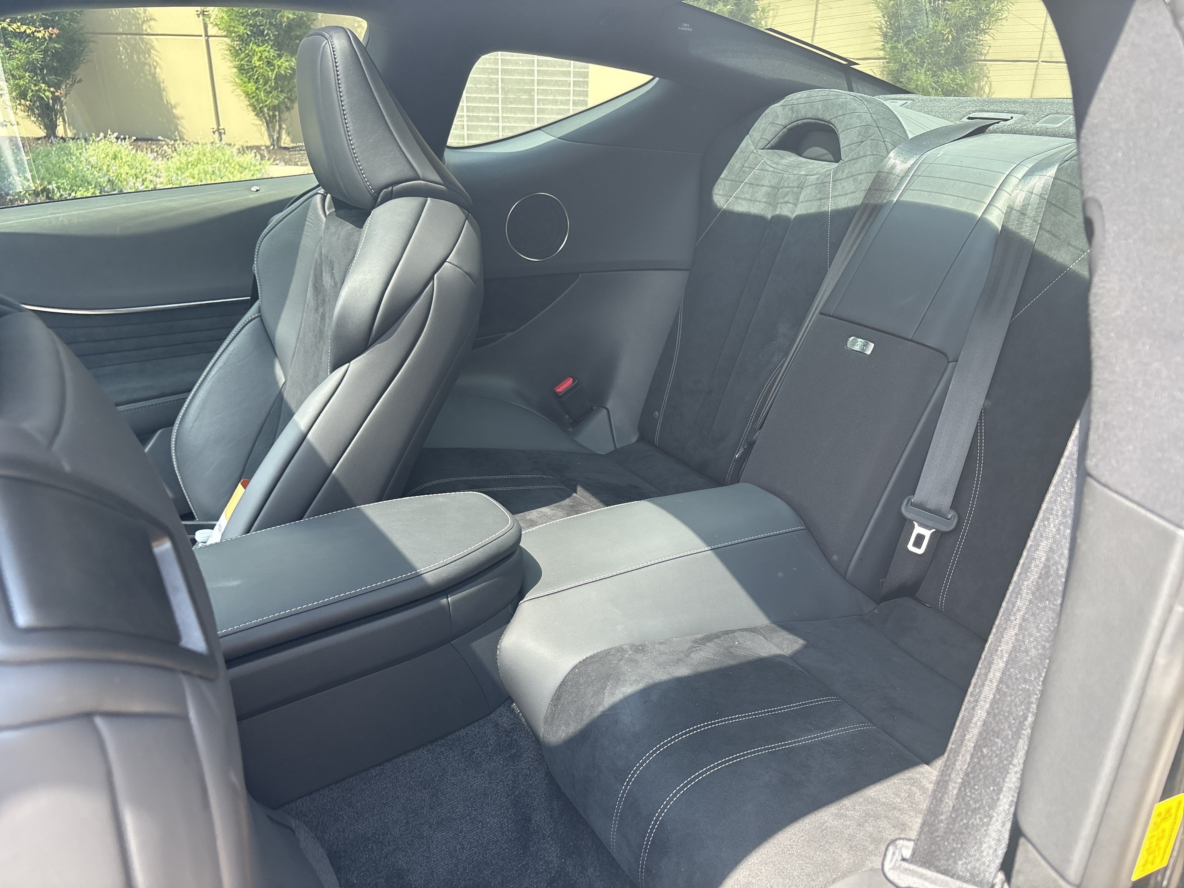 Certified 2022 Lexus LC 500 Coupe w/ Sport Package RWD image 31