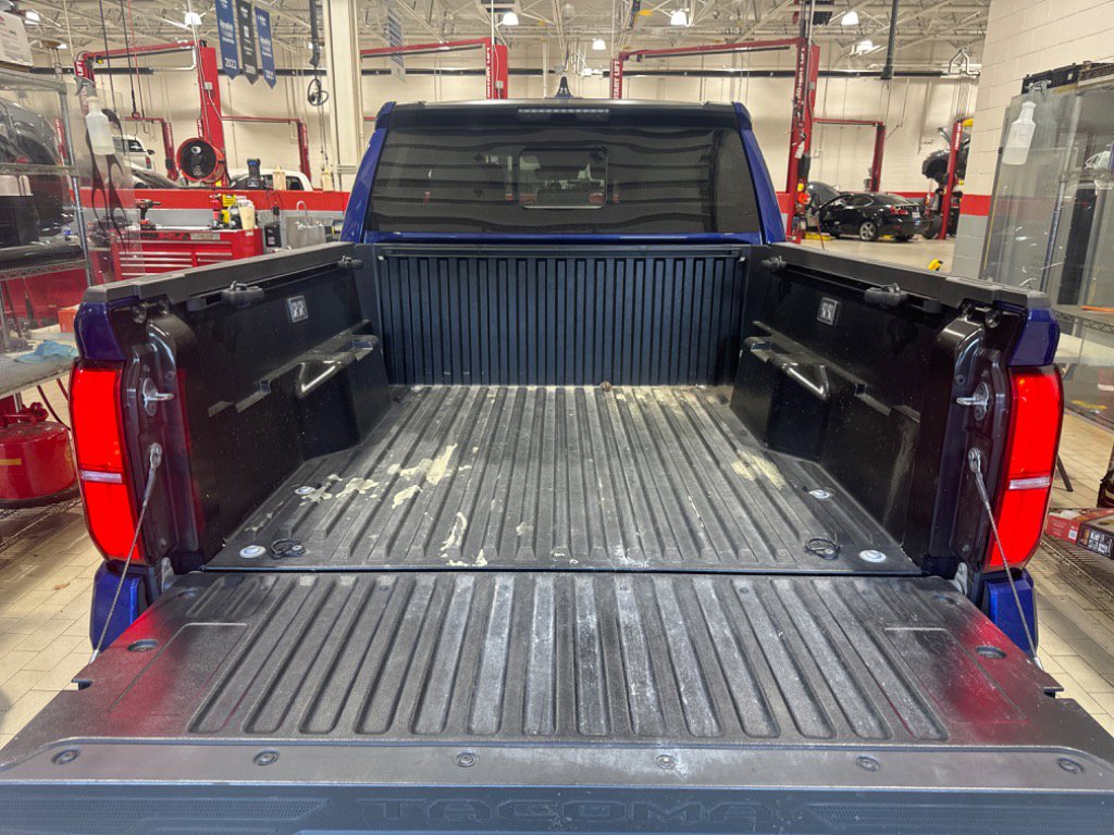 Used 2024 Toyota Tacoma SR5 w/ SR5 Upgrade Package image 8