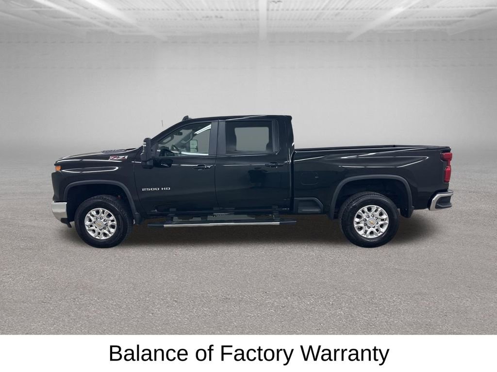 Used 2025 Chevrolet Silverado 2500 LT w/ All Star Edition AWD/4WD image 7
