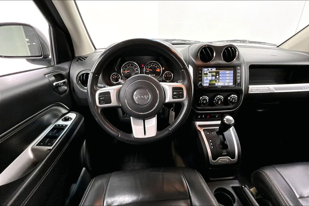 Used 2016 Jeep Compass High Altitude FWD image 7