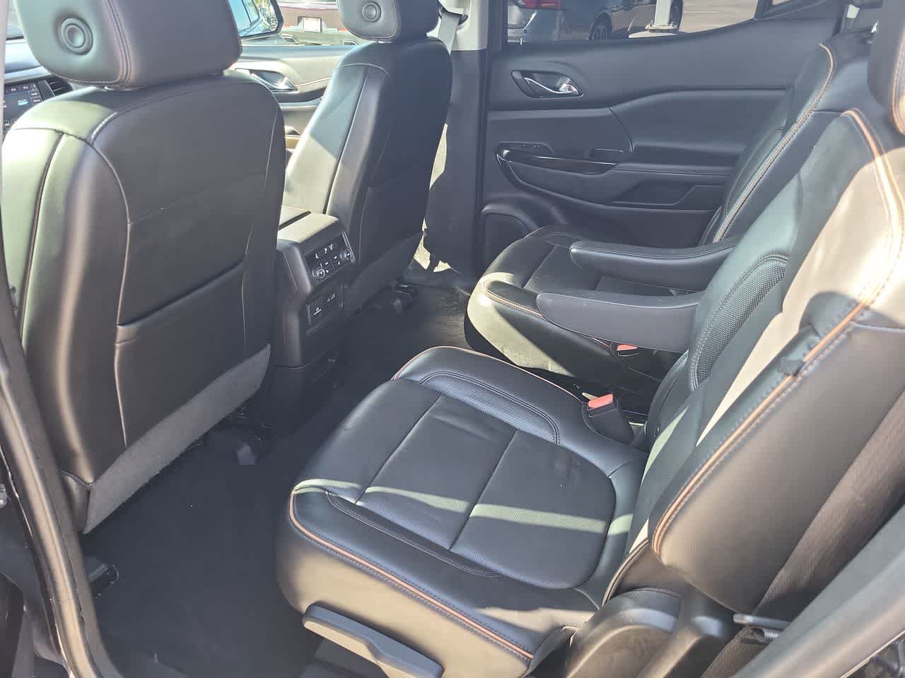 Used 2021 GMC Acadia AT4 w/ Technology Package AWD/4WD image 21