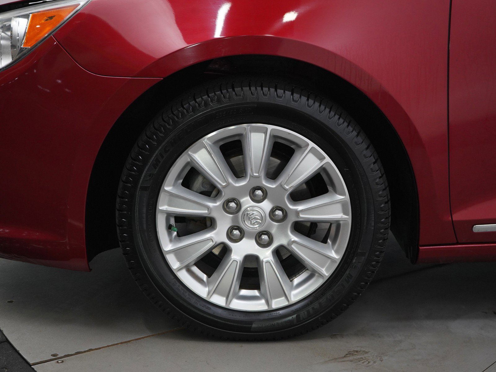 Used 2012 Buick LaCrosse Premium image 25