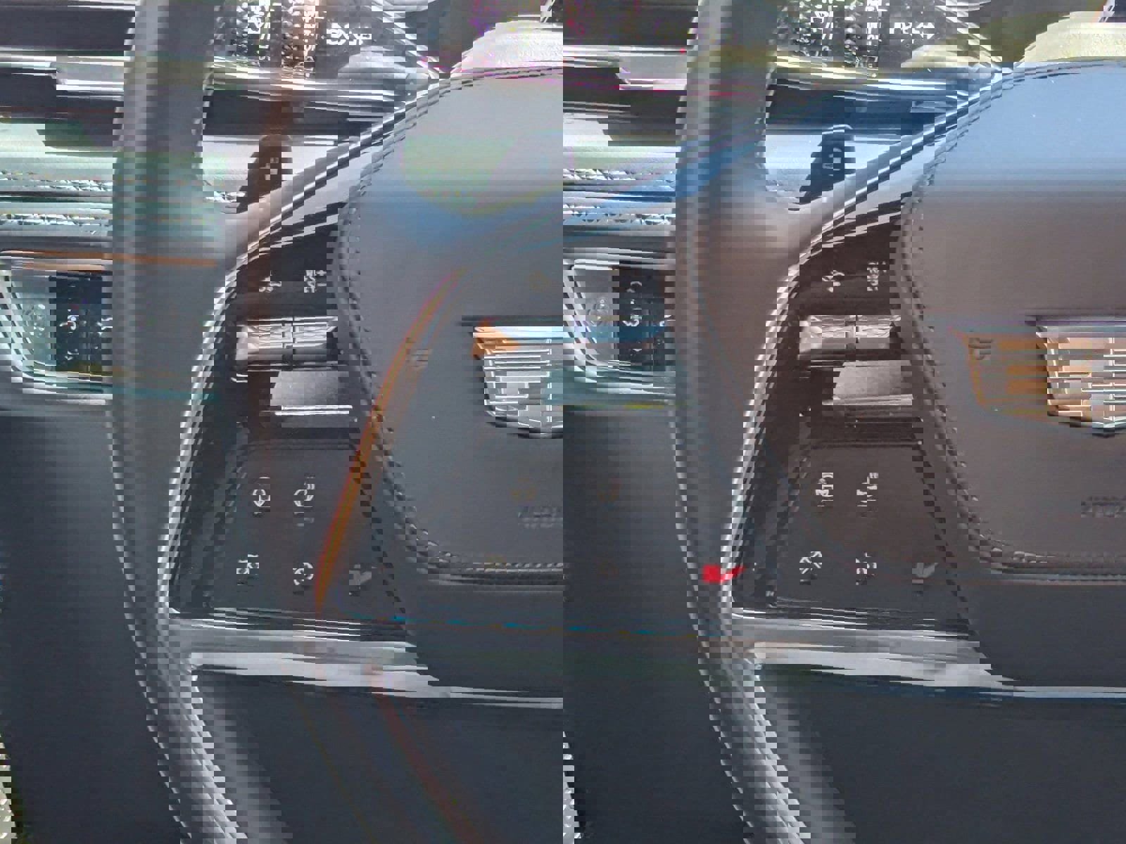 Certified 2025 Cadillac Escalade IQ Luxury 2 AWD/4WD image 17