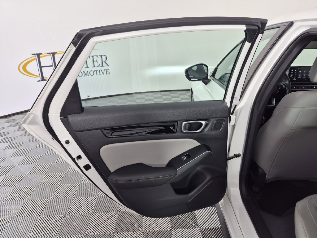 Used 2025 Honda Civic Sport Touring image 30