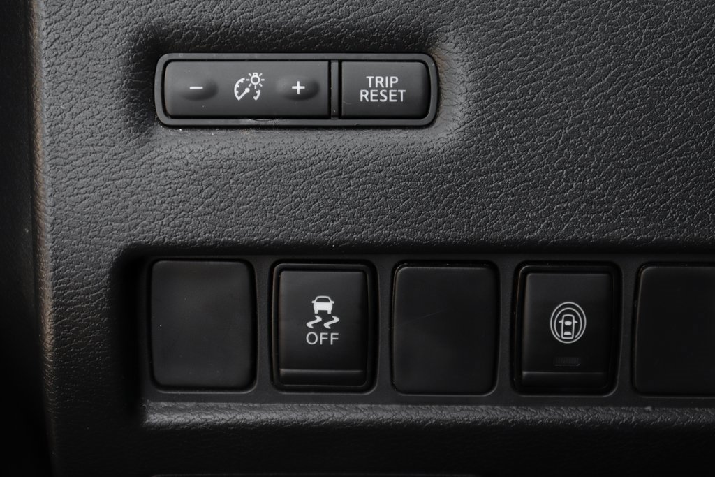 Used 2023 Nissan Murano SV w/ SV Midnight Edition Package image 20