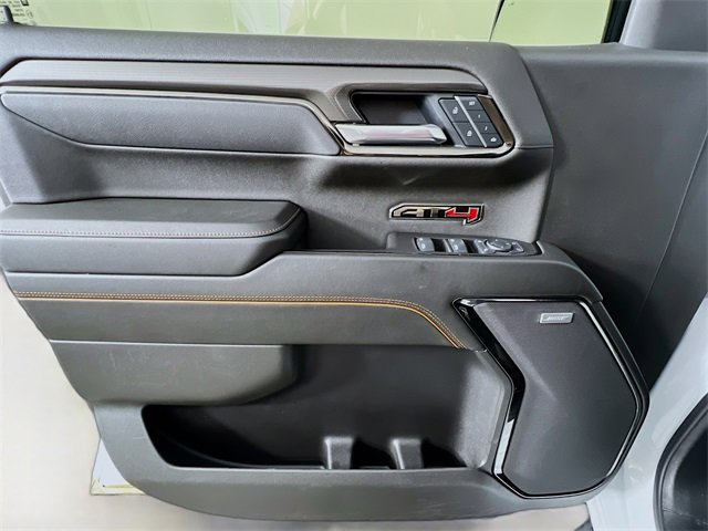 Used 2025 GMC Sierra 1500 AT4 w/ AT4 Premium Package image 33
