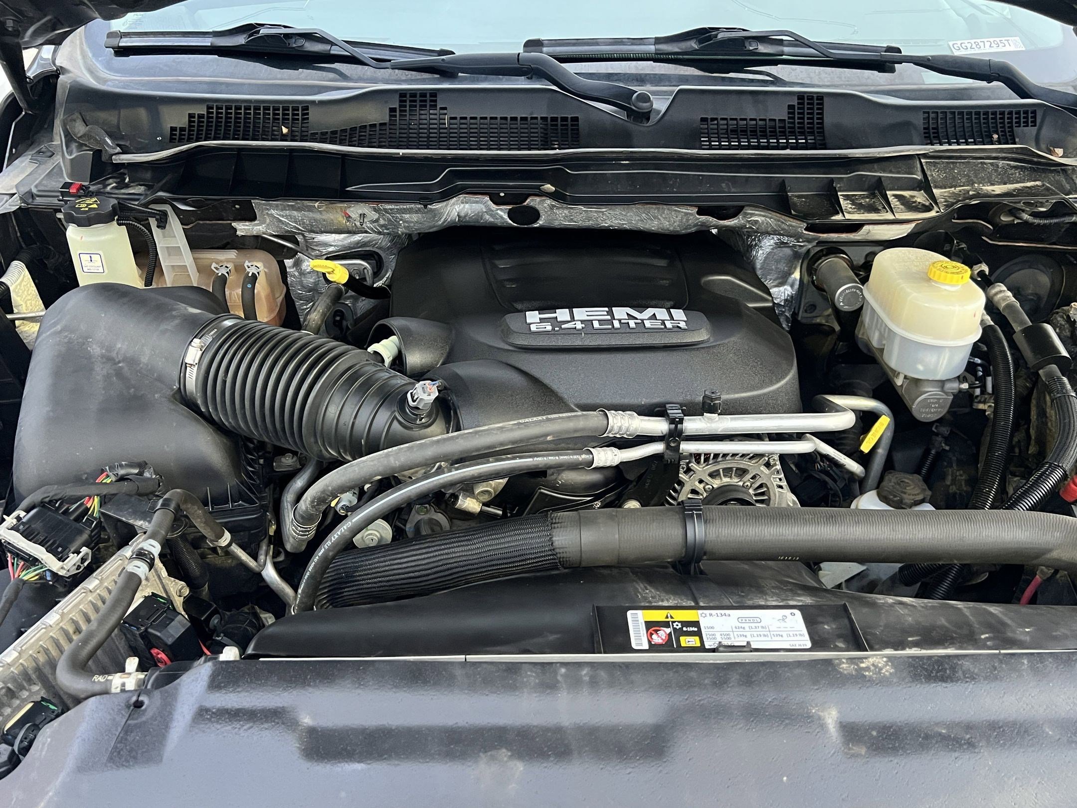 Used 2016 RAM 2500 Tradesman w/ Chrome Appearance Group image 11