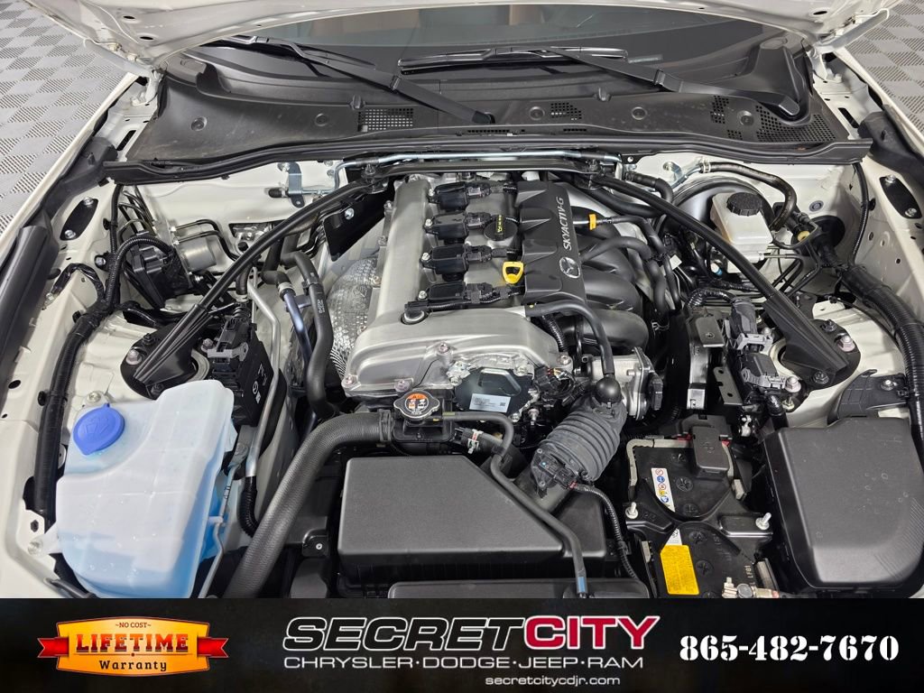 Used 2023 MAZDA MX-5 Miata Grand Touring w/ Weather Package image 32