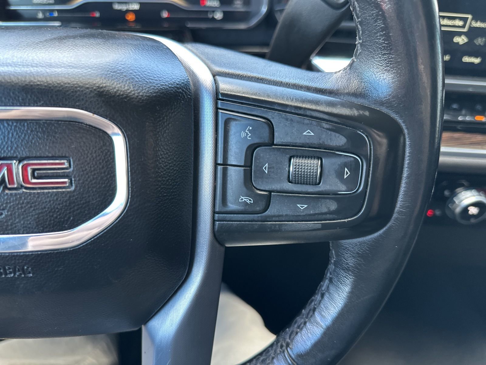 Used 2022 GMC Sierra 1500 SLE image 27