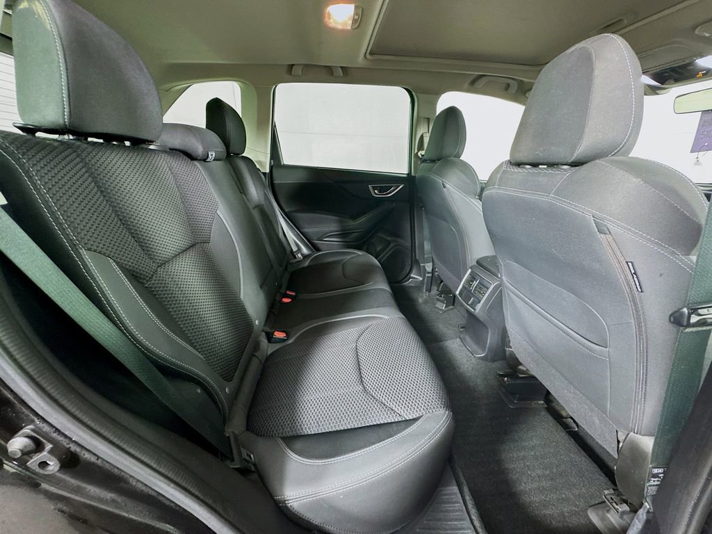 Used 2021 Subaru Forester Premium AWD/4WD image 33