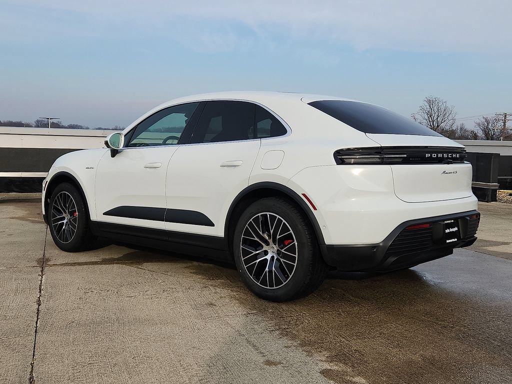 New 2026 Porsche Macan 4S Electric AWD/4WD image 3