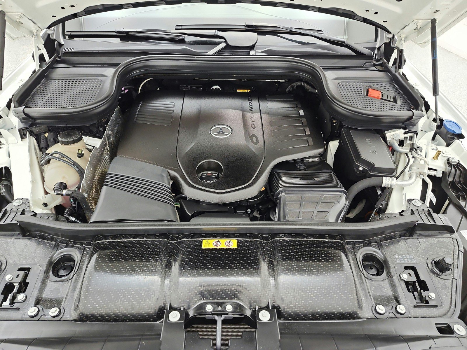 Certified 2024 Mercedes-Benz GLE 450 4MATIC image 16