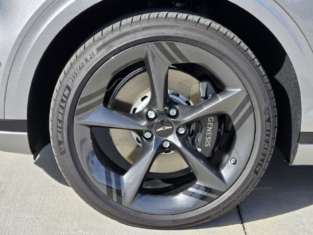 New 2027 Genesis GV70 2.5T Sport Prestige AWD/4WD image 8