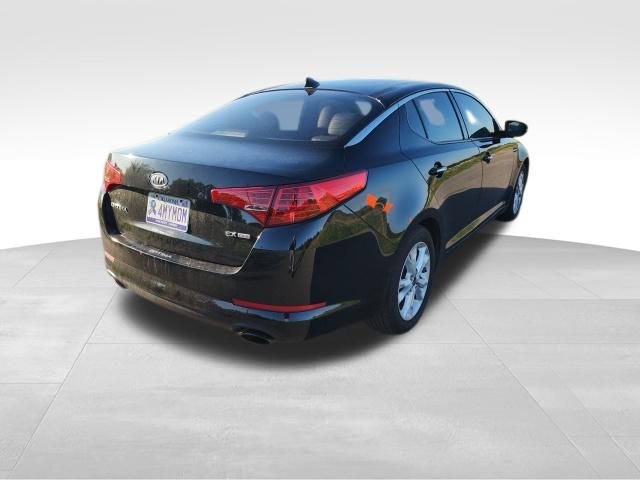Used 2011 Kia Optima EX w/ Premium Pkg image 3