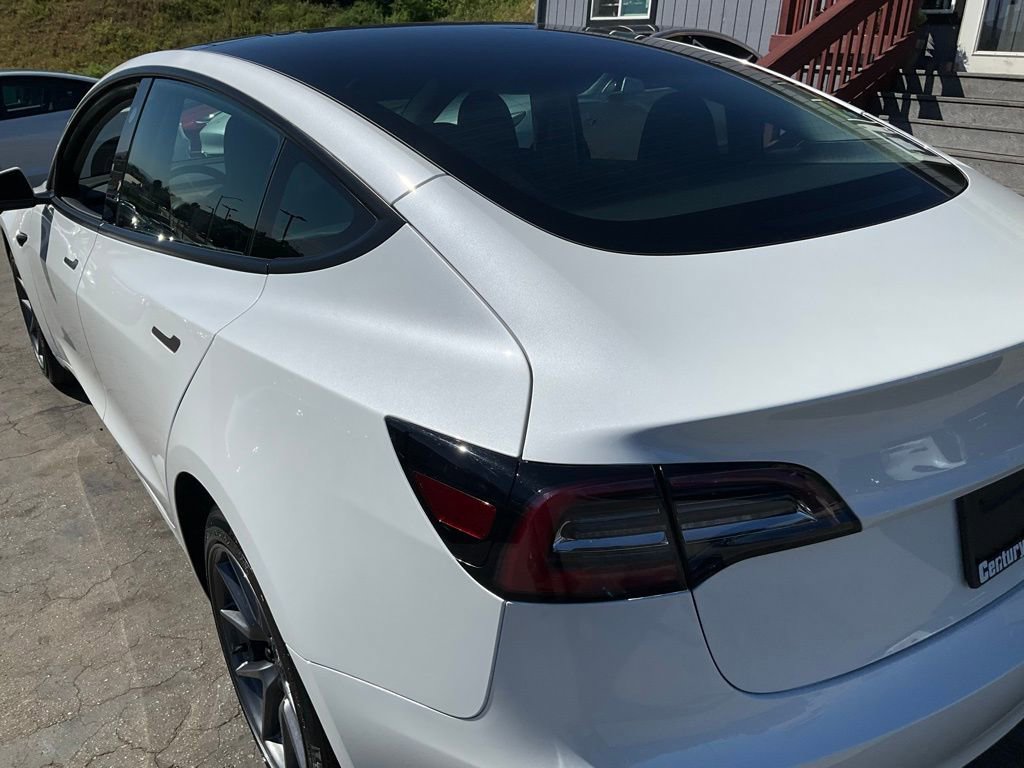 Used 2023 Tesla Model 3 Standard Range image 90