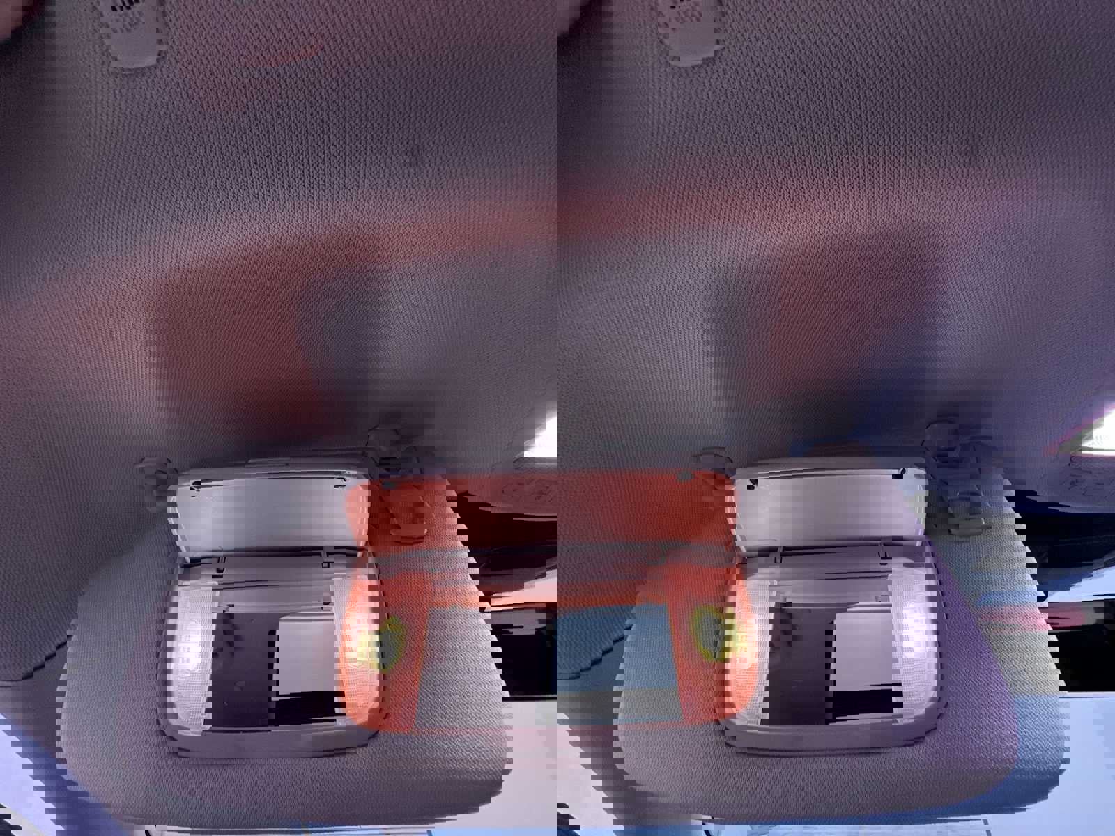 Used 2023 Lincoln Nautilus Reserve image 33