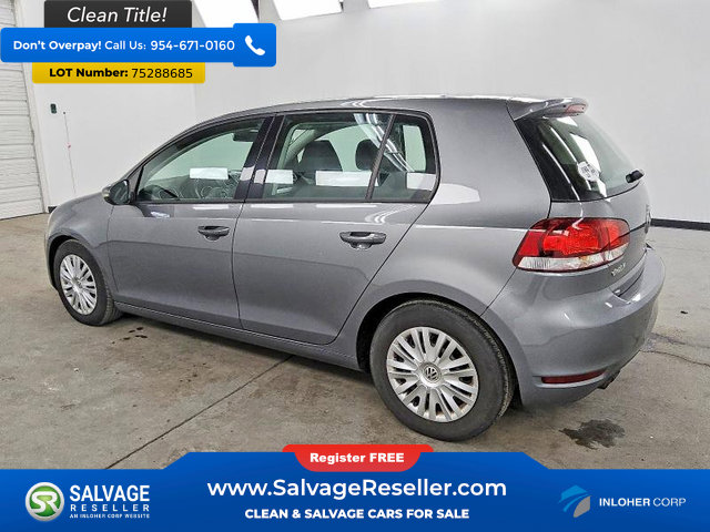 Used 2013 Volkswagen Golf 4-Door image 3