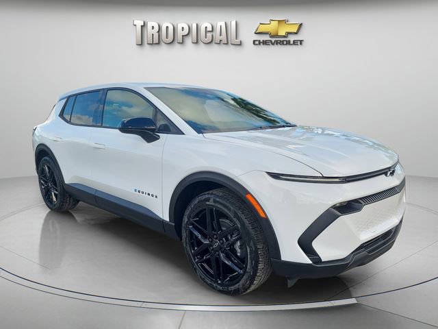 New 2026 Chevrolet Equinox EV LT w/ LPO, Blackout Package image 7