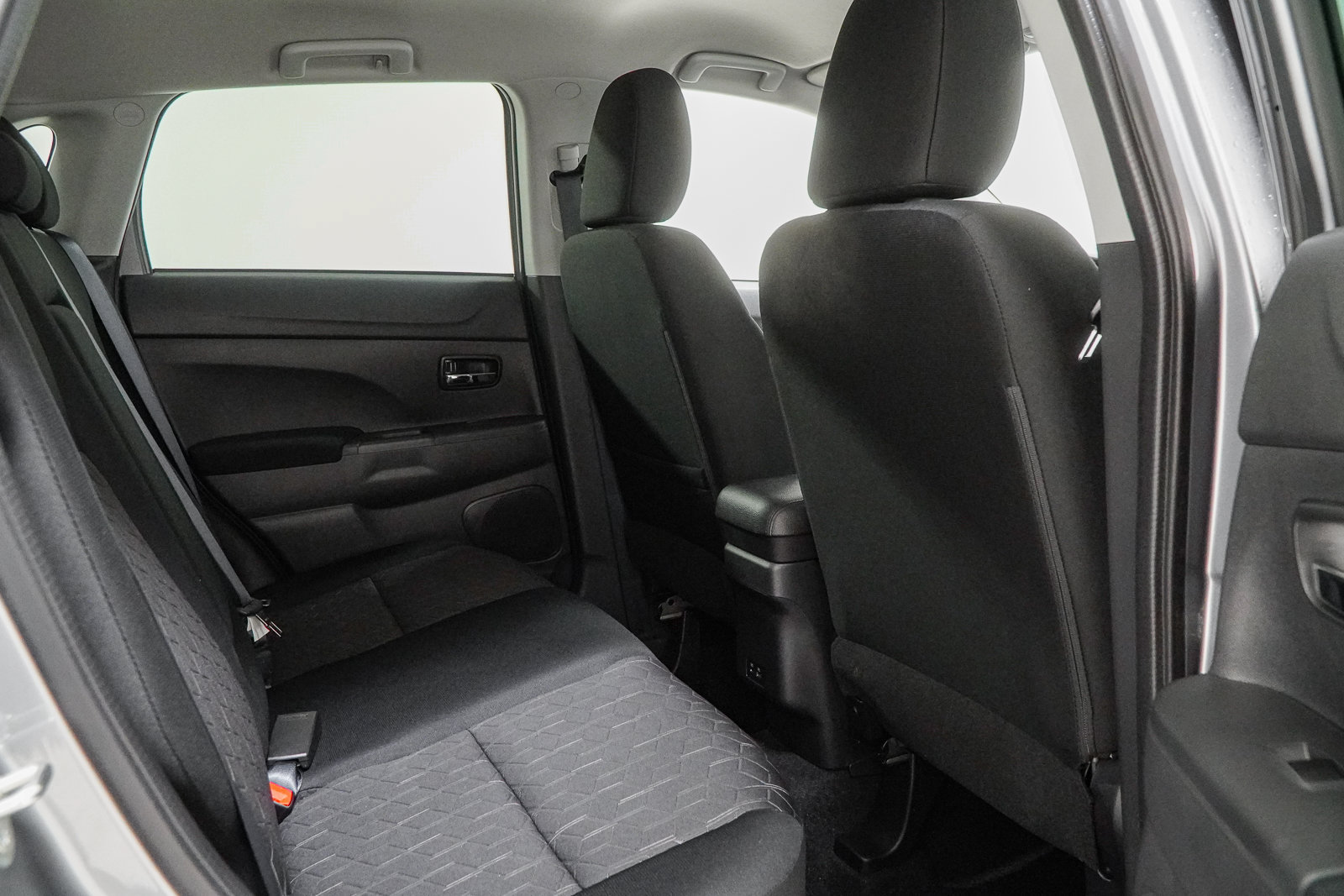 Used 2023 Mitsubishi Outlander Sport AWD image 36