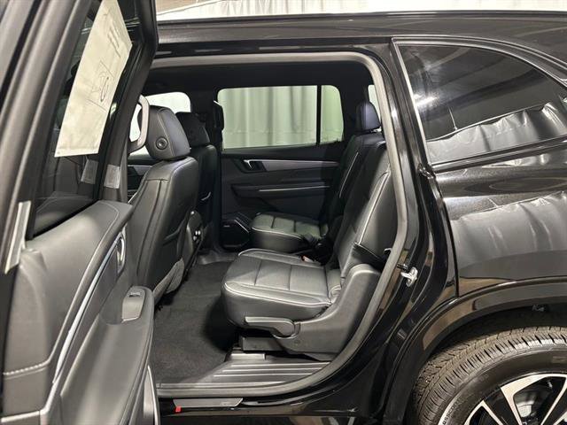 New 2026 Buick Enclave Sport Touring w/ LPO, Floor Liner Package image 14